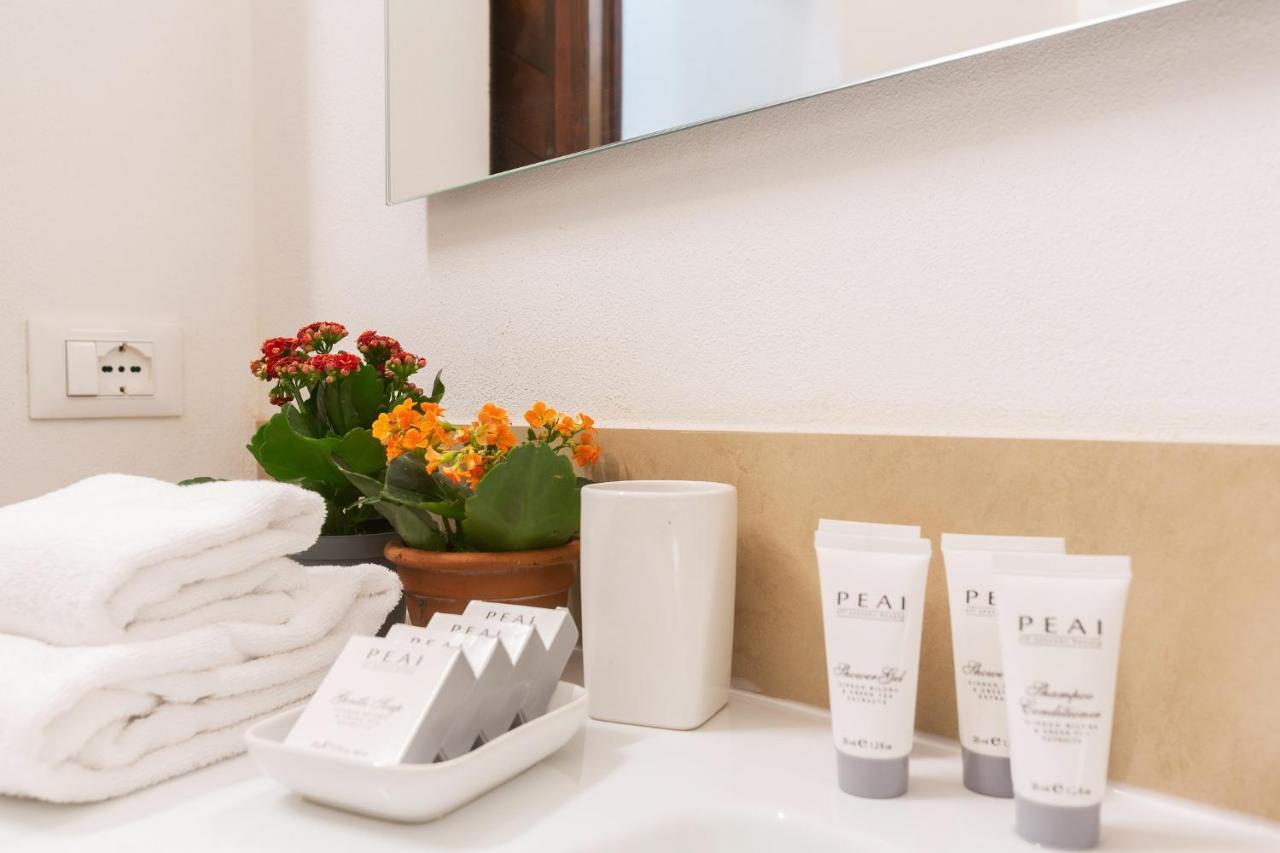 Center Ztl Lovely Apartment Ферара Екстериор снимка
